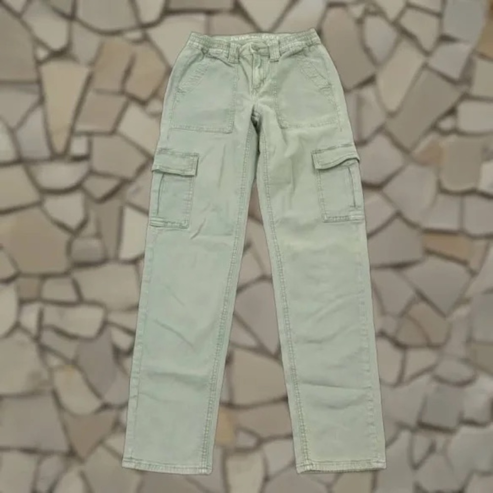 American Eagle - Light Green Cargo Pants